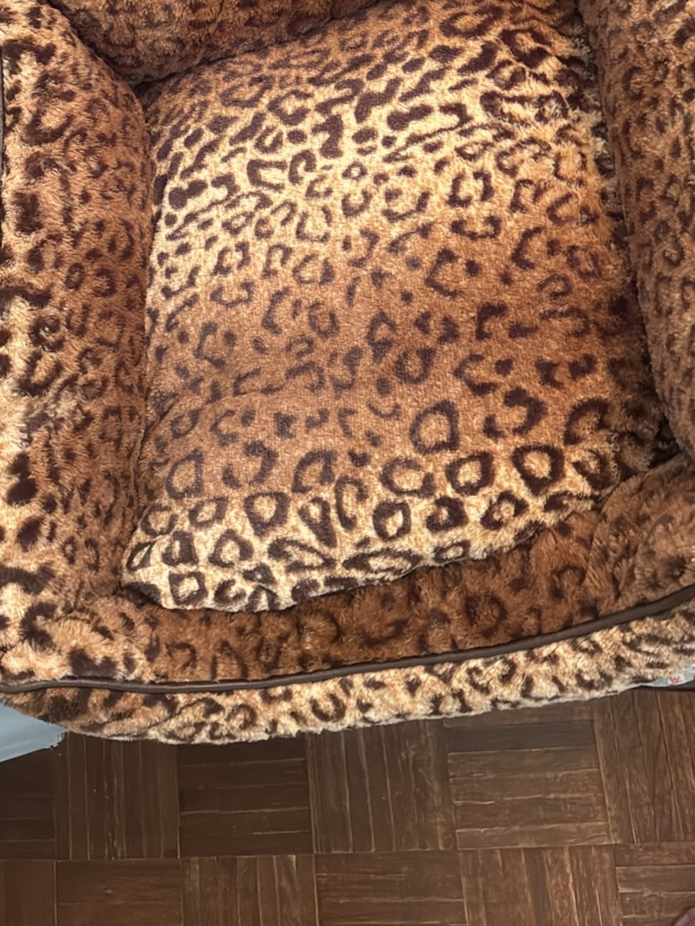 Leopard Print Plush Pet Bed - Brown